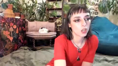 Snapshot of pluto_astrology chatting on January 15, 7:55 pm Goddess Pluto online show from January 15, 7:55 pm