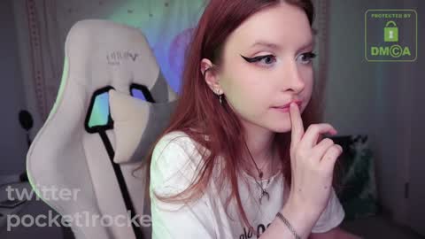 Snapshot of pocketrocket_ chatting on February 1, 12:51 am pocketrocket_ online show from February 1, 12:51 am