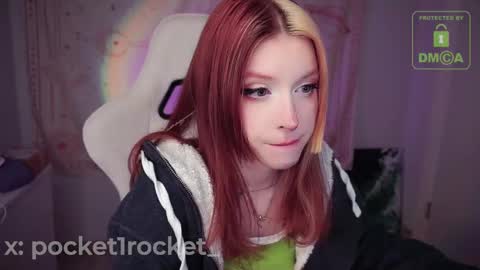 Snapshot of pocketrocket_ chatting on February 28, 11:34 pm pocketrocket_ online show from February 28, 11:34 pm