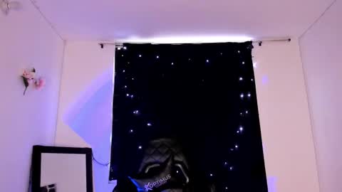 Snapshot of poison_willow chatting on February 10, 6:45 pm Willow Hours 12pm to 630pm Colombian time FRIDAY AND SUNDAY FREE DAYS online show from February 10, 6:45 pm