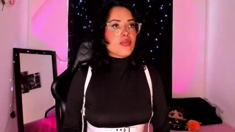 Snapshot of poison_willow chatting on February 25, 5:51 pm Willow Hours 12pm to 630pm Colombian time FRIDAY AND SUNDAY FREE DAYS online show from February 25, 5:51 pm