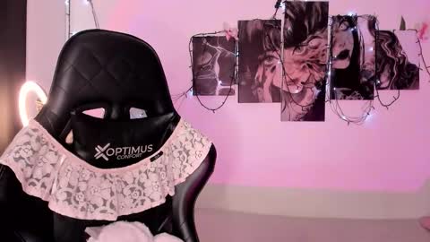 Snapshot of poison_willow chatting on September 9, 6:08 pm Willow Hours 12pm to 630pm Colombian time FRIDAY AND SUNDAY FREE DAYS online show from September 9, 6:08 pm