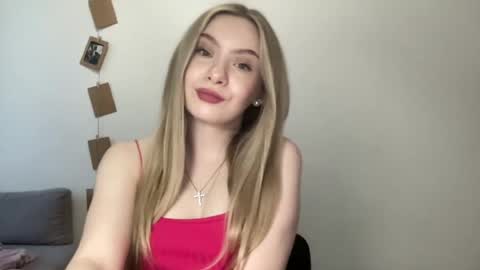 polishangel222 online show from July 27, 5:43 pm