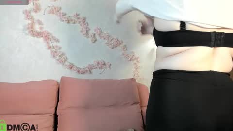 Polly online show from September 15, 1:03 am