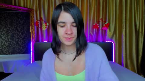 Polly online show from November 20, 7:31 am