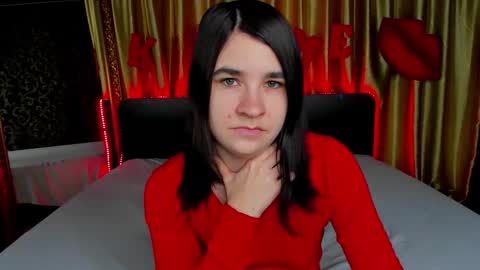 Polly online show from February 25, 8:24 am