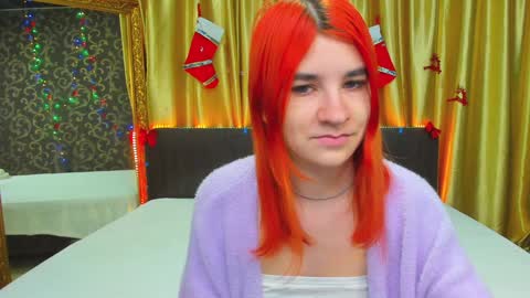 Snapshot of polly_love_ chatting on January 21, 7:04 am Polly online show from January 21, 7:04 am