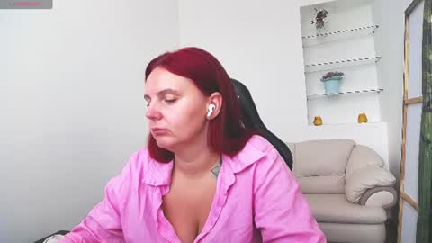 Olivia online show from July 19, 8:27 am