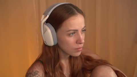    online show from December 15, 10:20 am