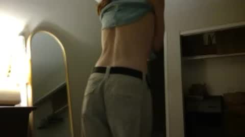 poogusno1 online show from August 2, 3:09 am