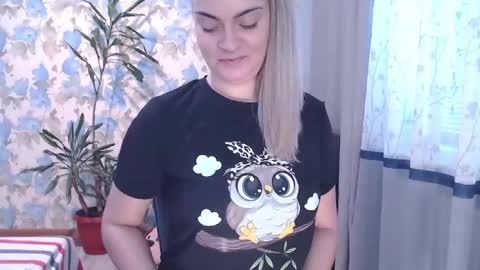 Snapshot of popkornmolli chatting on January 5, 10:21 am popkornmolli online show from January 5, 10:21 am