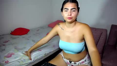 NICKKYMARTIN online show from July 19, 6:15 am