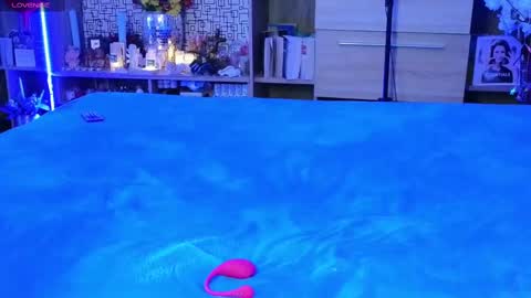 pornbubblebutt online show from February 24, 12:24 pm