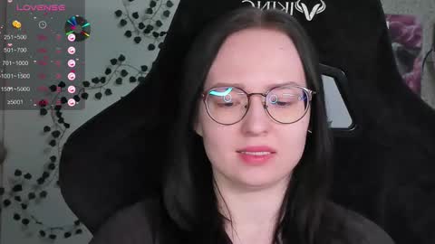 Robyn online show from March 10, 10:19 am