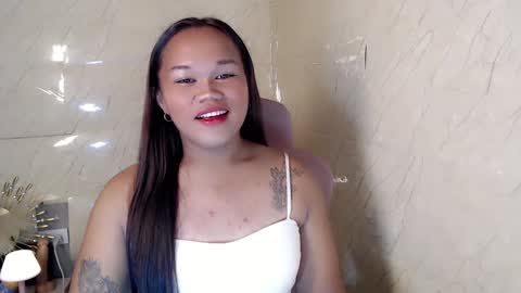 Snapshot of precious_ariah chatting on December 5, 11:16 am Just PRECIOUS online show from December 5, 11:16 am