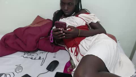 preshty online show from November 25, 11:56 am