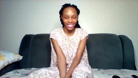 pretty253 online show from November 2, 6:22 pm