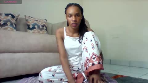 pretty253 online show from May 2, 5:38 pm