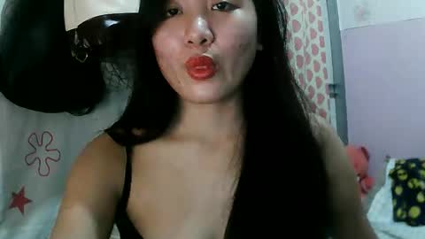 Snapshot of pretty_am chatting on October 20, 2:31 pm pretty_am online show from October 20, 2:31 pm