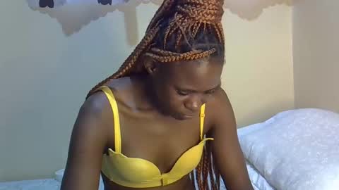 Snapshot of pretty_daniella chatting on February 11, 5:16 am pretty_daniella online show from February 11, 5:16 am