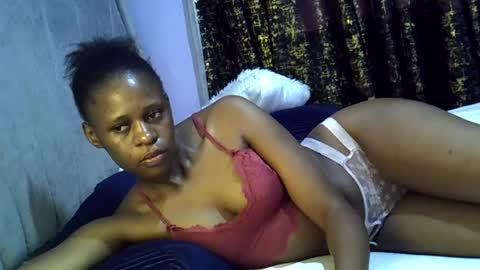 pretty_daniella online show from June 14, 4:46 am