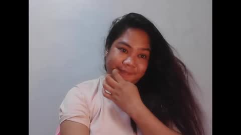 pretty_jewel05 online show from September 9, 9:36 pm