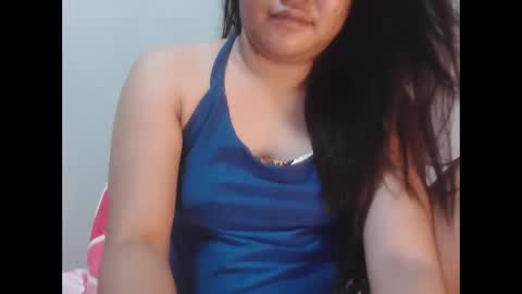 pretty_jewel05 online show from September 13, 9:23 pm