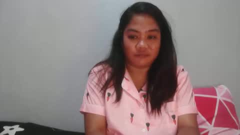 pretty_jewel05 online show from December 3, 5:15 pm