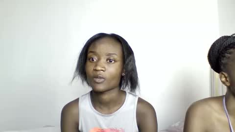 pretty luv1 online show from February 10, 7:17 pm