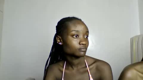 pretty luv1 online show from February 26, 9:08 am