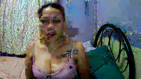 pretty_lyn08 online show from June 7, 4:14 pm