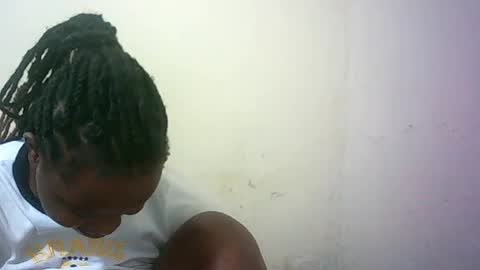 pretty_milan online show from June 23, 8:23 am
