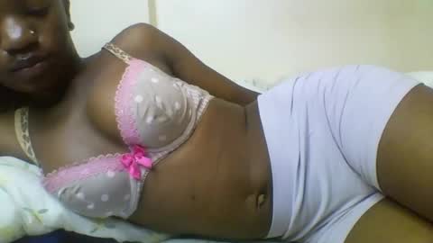 pretty_neemaa online show from July 23, 1:58 am