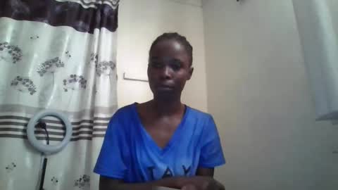 pretty_petite_ebony online show from November 18, 6:47 am