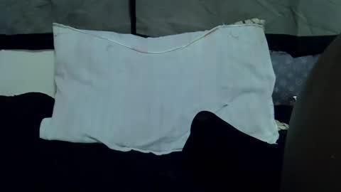 Twirl online show from March 1, 11:15 pm