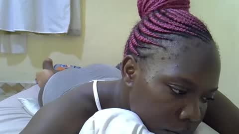 pretty_tiffany7 online show from May 21, 12:14 pm