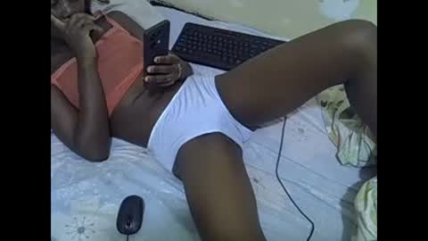 prettyalma online show from December 24, 10:01 am