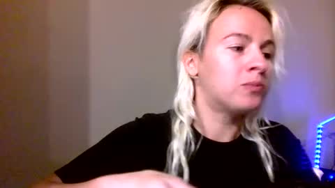 Missy  Jack online show from February 5, 1:08 am