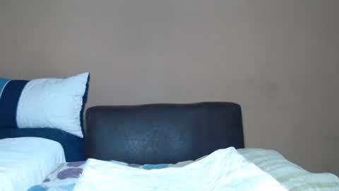 Snapshot of prettyblack25 chatting on February 26, 12:30 am Cindy online show from February 26, 12:30 am