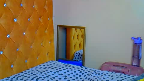 prettycandy0 online show from December 5, 2:00 am