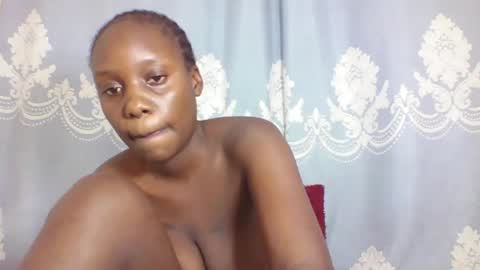 Snapshot of prettydarkskin002 chatting on March 3, 5:15 pm SHANIA online show from March 3, 5:15 pm