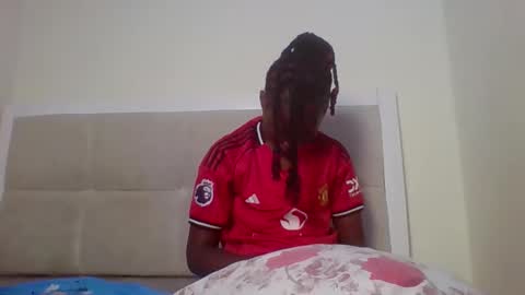 Snapshot of prettyeve25 chatting on October 28, 4:07 am eve online show from October 28, 4:07 am