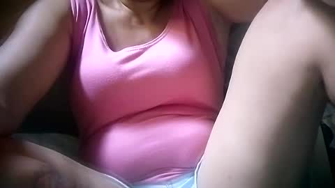 prettygirl2697 online show from July 3, 2:17 am