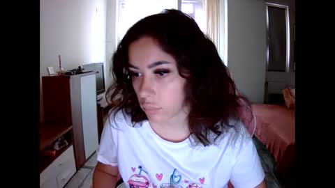 Snapshot of prettyjulliette chatting on September 29, 11:48 am prettyjulliette online show from September 29, 11:48 am
