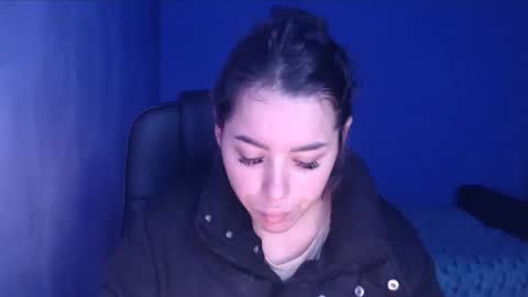 Snapshot of prettyjulliette chatting on February 7, 10:40 am prettyjulliette online show from February 7, 10:40 am