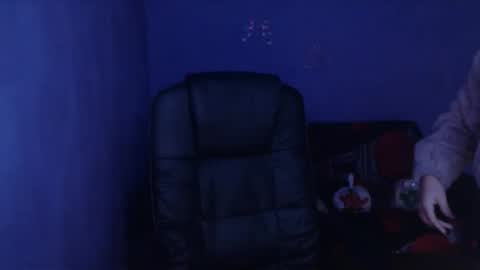 Snapshot of prettyjulliette chatting on January 14, 10:59 am prettyjulliette online show from January 14, 10:59 am