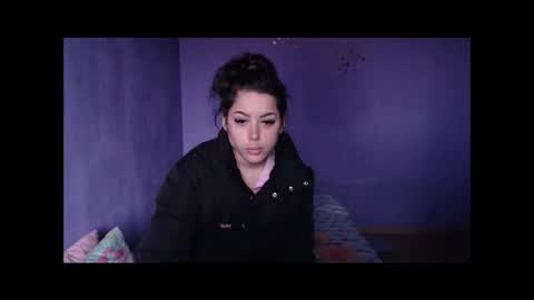 Snapshot of prettyjulliette chatting on February 27, 1:28 pm prettyjulliette online show from February 27, 1:28 pm