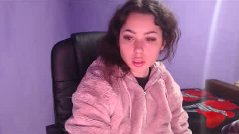 Snapshot of prettyjulliette chatting on December 29, 6:38 pm prettyjulliette online show from December 29, 6:38 pm
