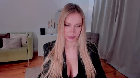 Snapshot of prettyk1ller chatting on January 23, 1:19 am Eva online show from January 23, 1:19 am