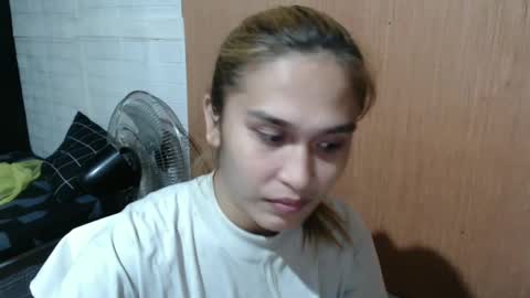 Snapshot of prettykate_04 chatting on January 14, 7:21 pm Kate online show from January 14, 7:21 pm